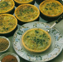 Quiches di cipolla e ricotta.