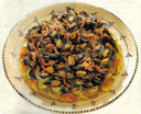 Tortiera di cozze., piatto tipico della cucina pugliese.