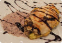Suprema di faraona ripiena di castagne con radicchio glassato al mirto.