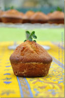 Mini cakes al miele limone e timo