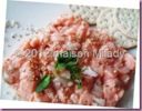 Tartare di salmone al sesamo e sale grigio bretone