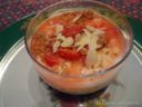 Dolce freddo con yogurt e frutta: yogurt in coppa con fragole