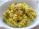 Pasta: fusilli con pesto di asparagi alla maggiorana e uova sode