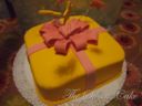 Torta pacco regalo