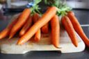 Gentle cleansing with carrot / Detergente delicato alla carota