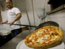 La pizza come patrimonio dell'Umanità? La petizione di Pecoraro Scanio
