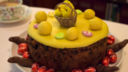 Ecco la torta pasquale decorata con pasta di zucchero
