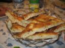 La ricetta della focaccia senza lievito da cuocere in padella