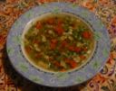 La ricetta della pasta e piselli in brodo