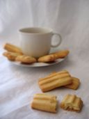 Bastoncini frollosi al limone