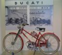 Bicicletta elettrica a pedalata assistita Ducati Cucciolo by Italwin