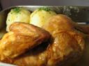 Come fare il pollo al forno con patate croccanti