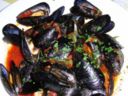 Cucinare le cozze al pomodoro, la ricetta semplice