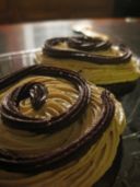 Tutti i segreti del frosting, magica tecnica per decorare torte e cupcake