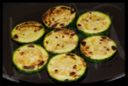 Zucchine con gamberetti e pomodorini per un secondo piatto salutare