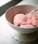 La ricetta del gelato alla fragola facile e veloce