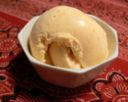 Gelato alla pesca, la ricetta fresca ed estiva