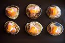 Gli stuzzichini delle feste: blinis alle uova di salmone