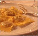 Gli agnolotti di carne fatti in casa con la ricetta piemontese