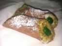 Crema di ricotta con gocce di cioccolato per fare i cannoli siciliani