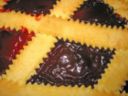Ricetta dolce facile: crostata alle fragole e frutta secca