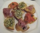 Ricetta antipasto per Natale: crostini misti