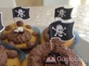 I cupcake decorati con glassa al cacao, la foto ricetta semplice