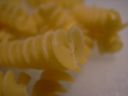 Ricette primi piatti: fusilli al sugo di peperone rosso e fagiolini