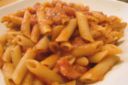 Ricette cinema: le penne all’arrabbiata di La grande abbuffata