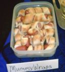 Ricetta facilissima di Halloween: wurstel a mummia