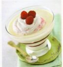 Ricetta dolce: Panna con composta ai lamponi