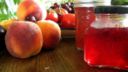 Marmellata di pesche, la dolcissima ricetta della confettura