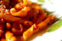 Ricette primi: pasta con melanzane e salsiccia