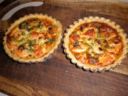 Ricetta facile antipasto per Natale: miniquiche di salmone