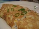 Omelette gustosa farcita di puntarelle.