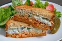 Un panino al giorno: alla greca con salsa di pollo e souvlaki