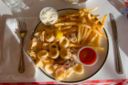 Ricetta facile secondo: anelli di calamaro fritti