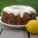 Ricette con le zucchine: la torta dolce con glassa al limone