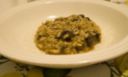 Primi facili: il risotto salsiccia e melanzane