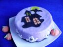 Torta decorata per Halloween, zucche e fantasmi in pasta di zucchero