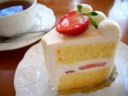 Ricetta dolce facile: torta alle fragole, mandorle e vaniglia