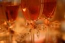 Per l'aperitivo di San Valentino ecco lo Champagne cocktail rosa