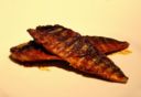 Per i secondi di pesce di oggi ecco lo sgombro con salsa di yogurt