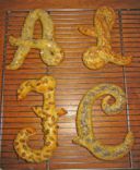 Pane con i semi per San Valentino per fare le iniziali del partner