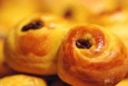 Come preparare i lussekatter o dolci di Santa Lucia, brioche con zafferano e uvetta