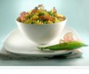 Primi Piatti: pasta con speck, piselli e feta greca