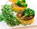 Ricetta della polenta fritta con broccoli e funghi