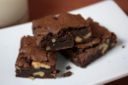 La ricetta dei brownies alle noci, golosi dolcetti per il Calendario dell’Avvento