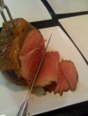 Roast beef con rucola e grana è un antipasto veloce e gustoso