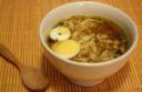 Cucina giapponese, il ramen con verdure piccanti per una zuppa saporita